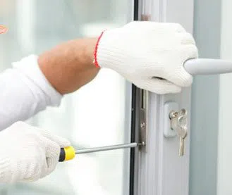 Locksmith Master Shop Garden City, NY 516-283-5894 Locksmith Master Shop Garden City, NY 516-283-5894 - 12-Expert-Locksmith